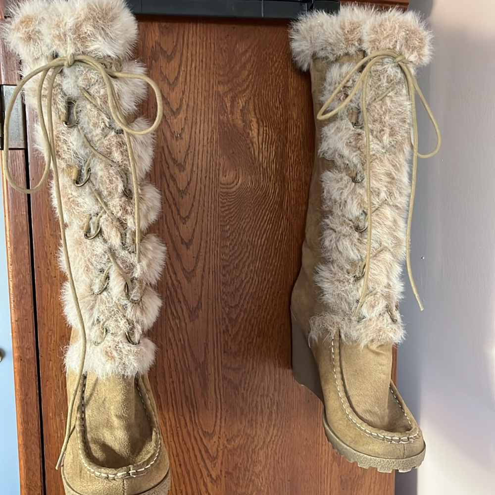 Women's Tan Fur-Lined Wedge Boots - Picture 2 of 4